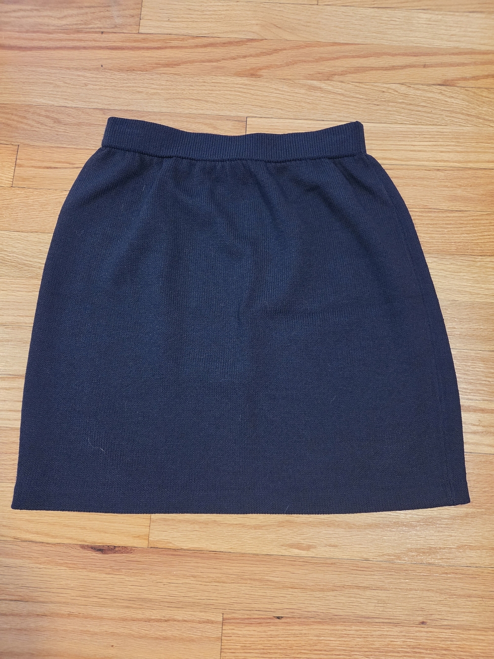 St. John Navy-Black Knit Mini Skirt